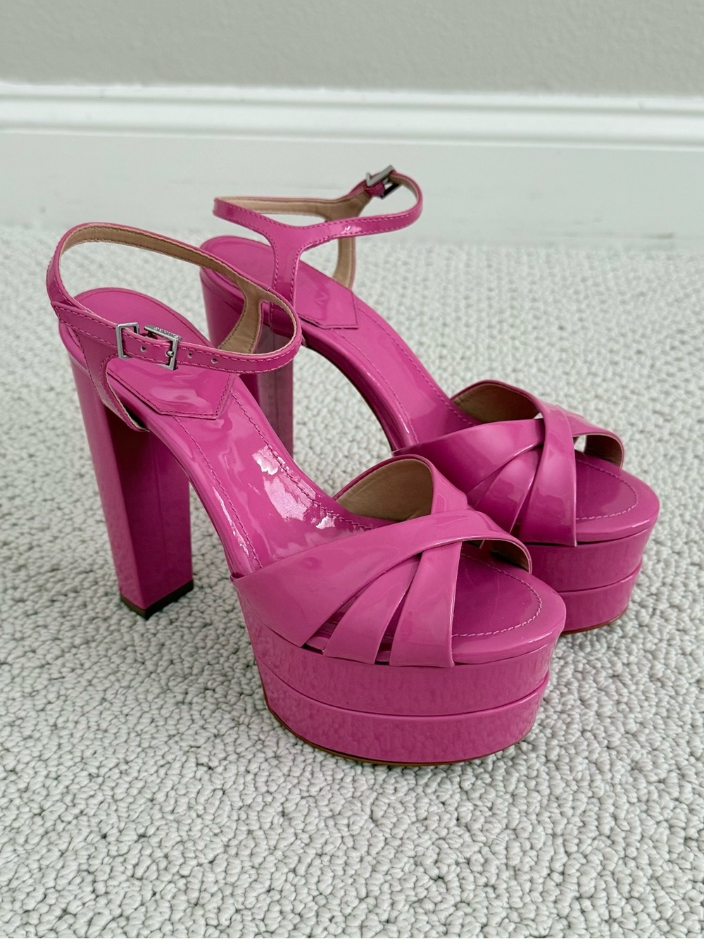 SCHUTZ Keefa Platform Sandals